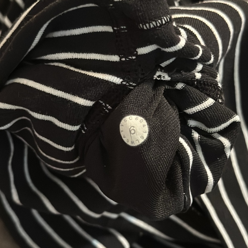 Lululemon Wunder Under Crop Parallel Stripe - image 6